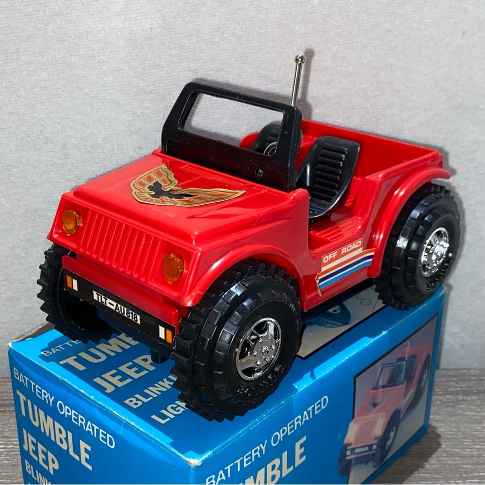 VINTAGE RED TUMBLE JEEP Blinking Lights Off Road Firebird Toy Truck In Box
